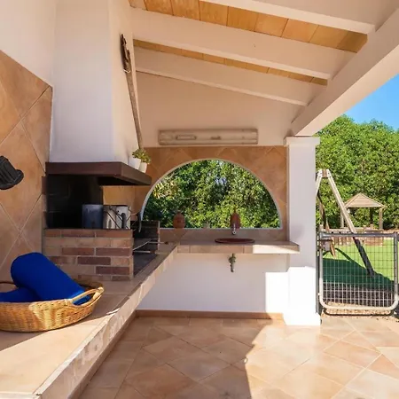 Schoenes Mit Pool Fuer 8 Personen * Sa Pobla