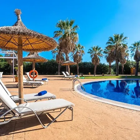 Schoenes Mit Pool Fuer 8 Personen